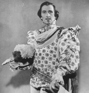 Peter Cushing as Osric in "Hamlet" (1948)